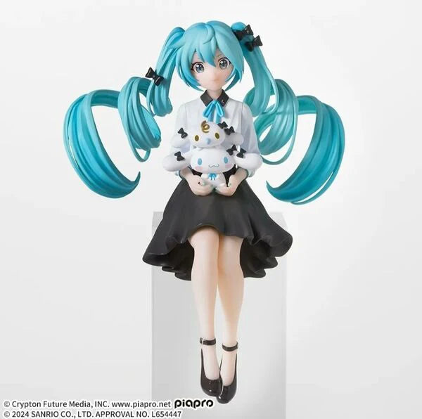 figurine Hatsune Miku x Cinnamoroll